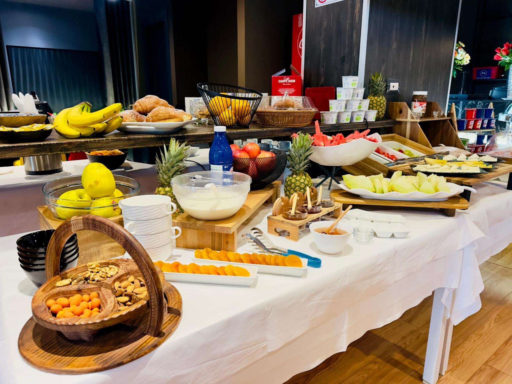 Hotel Olive Vlorë 外观 照片